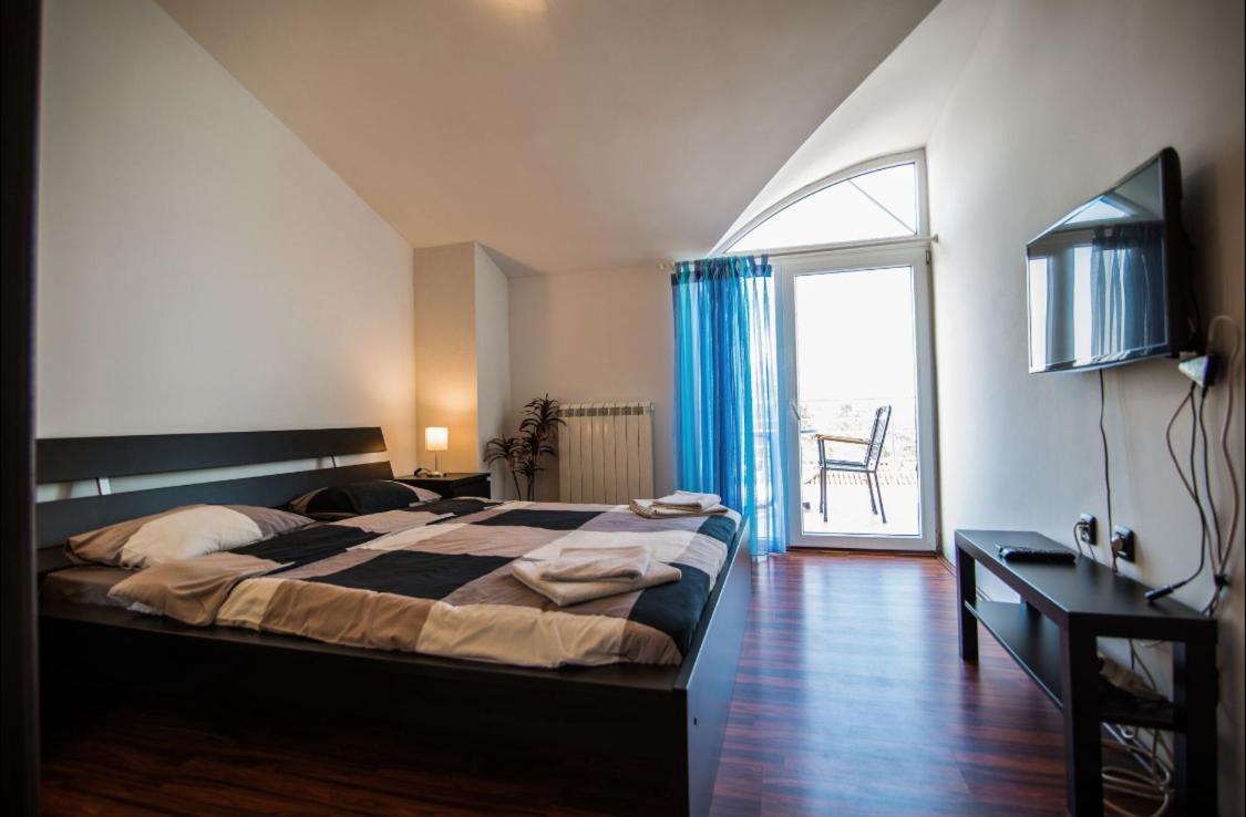 Vila Filip - Private Pool & Gym Pula