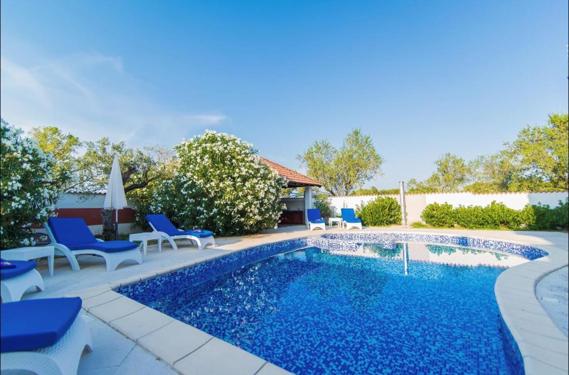 Vila Filip - Private Pool & Gym